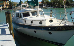 CSY 44 Pilot House Ketch